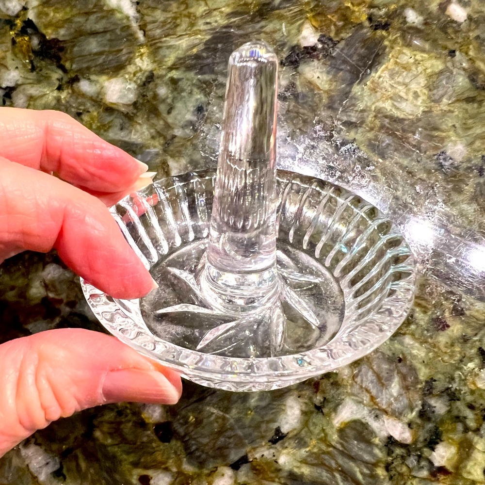 Small Glass Ring Holder